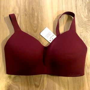 Lululemon athletica hold true bra size 34DD